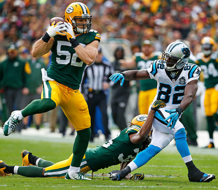 Green Bay Packers outside linebacker Clay Matthews pulls in an interception that he would run in to the end zone for a touchdown, but the play would get called back due to pass interference.