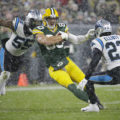19 Packers Jimmy Graham Snow